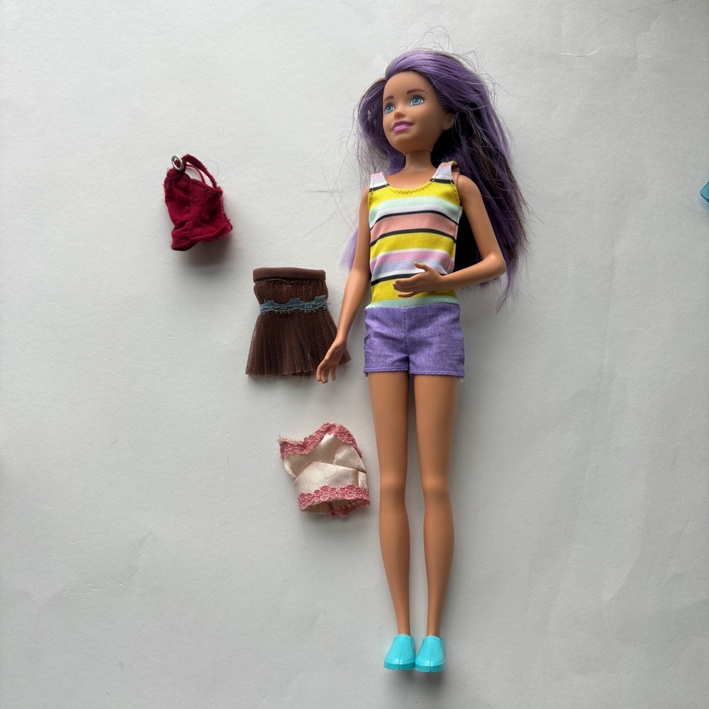 2016 Mattel Fashion Skipper Teen Barbie Doll With Original Outfit + 3‎ Pcs